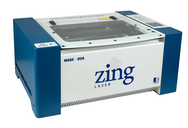 Une machine laser Zing 16 de 30 W d'Epilog.